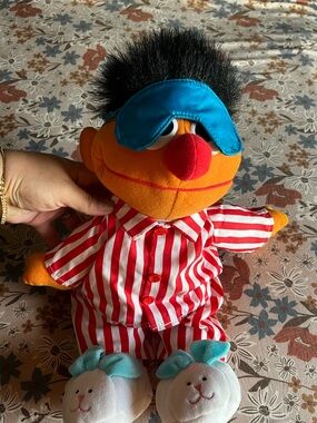 vintage 1996 Tyco Sesame Street Sing and Snore Ernie plush doll.